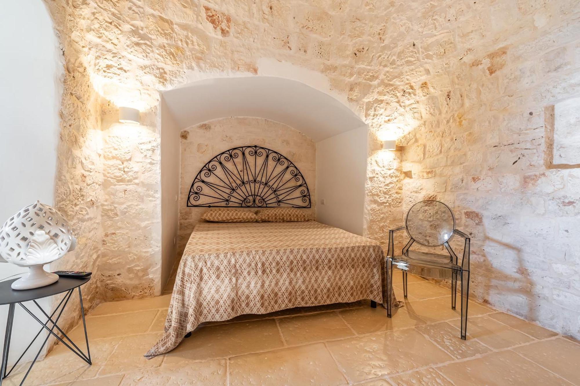 Trulli Vecchia Corte โมโนโปลี ภายนอก รูปภาพ