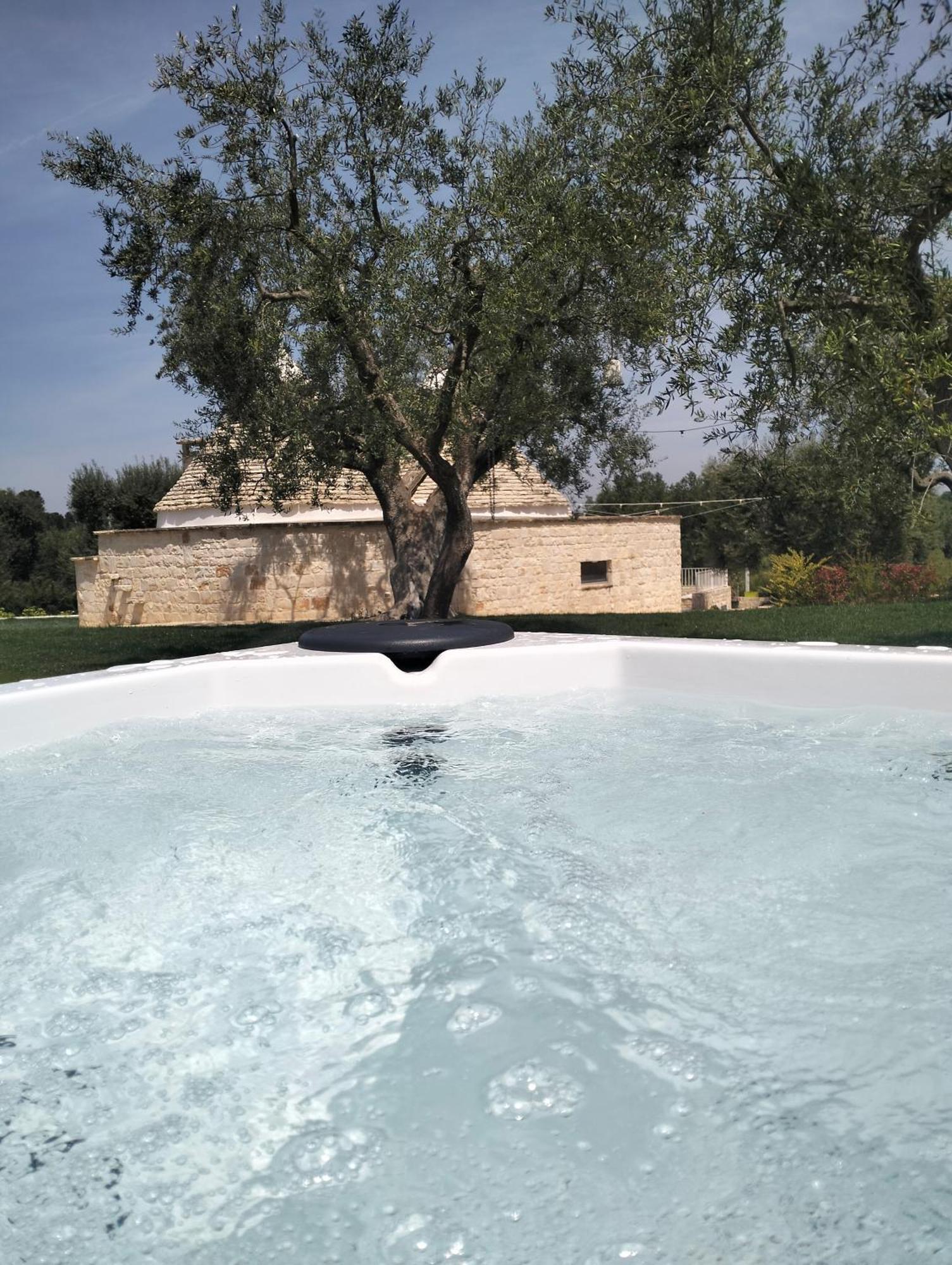 Trulli Vecchia Corte โมโนโปลี ภายนอก รูปภาพ